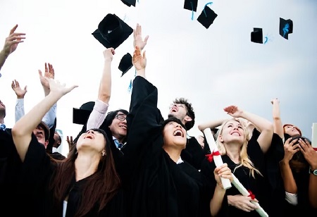 India aiming to give admission to half a million foreign students by 2047: Niti Aayog CEO
